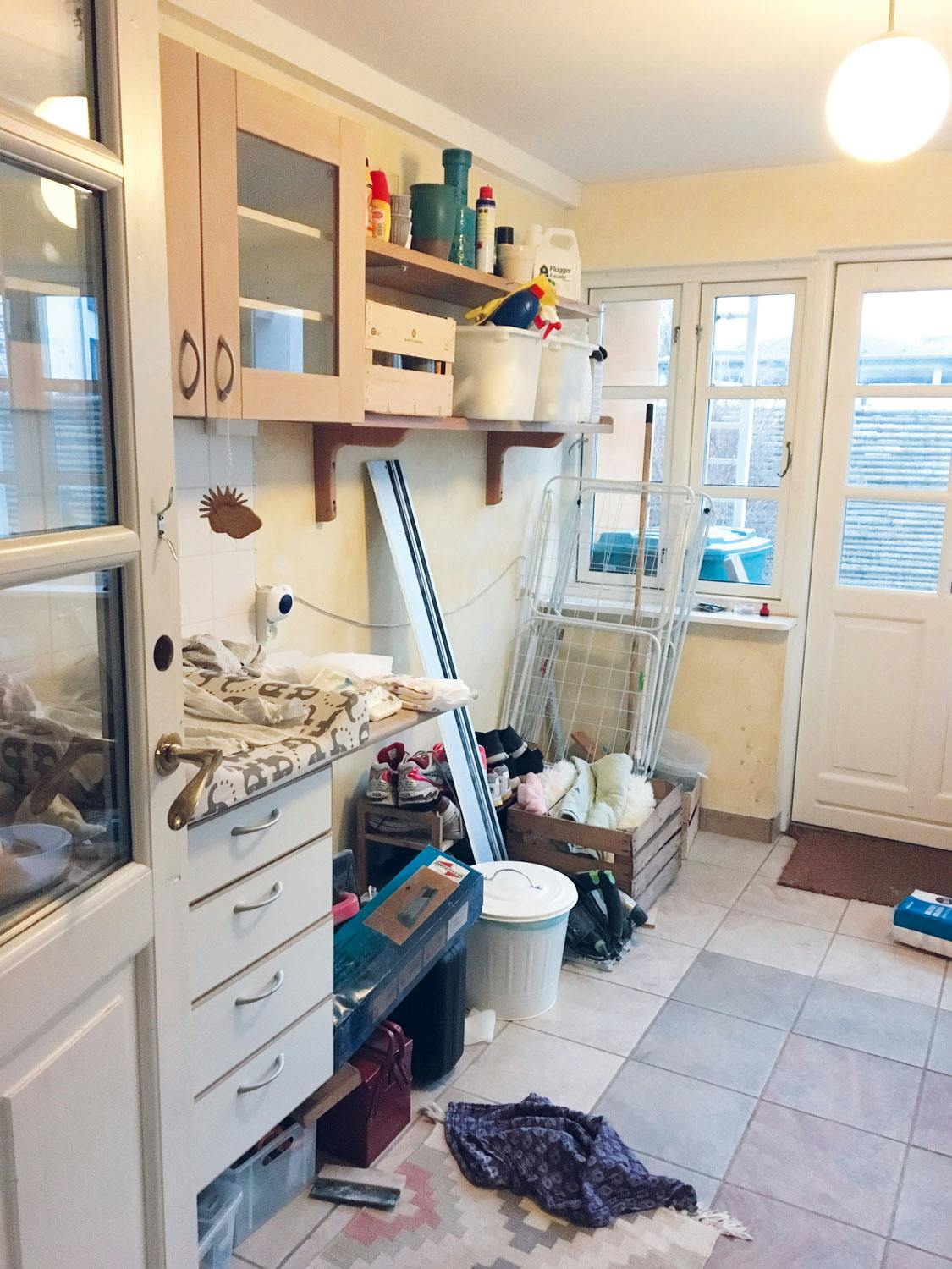 Uorganisert og rotete vaskerom Rotete og uorganisert vaskerom